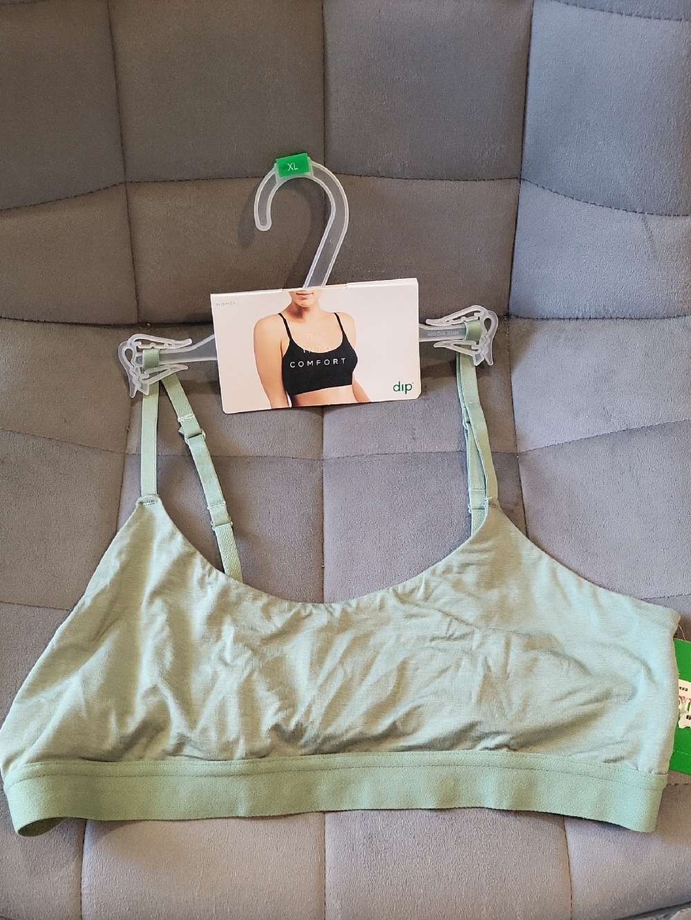 Dip Wireless Comfort Bralette in Sage